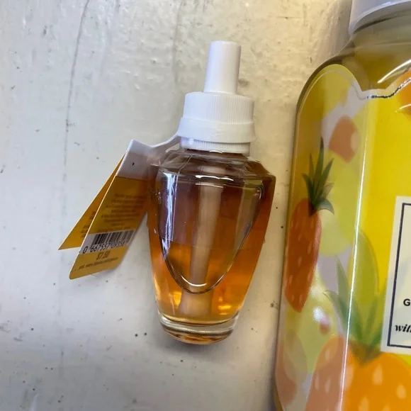 Bath & Body Works Pineapple Mango Set BRAND NEW - Picture 6 of 10